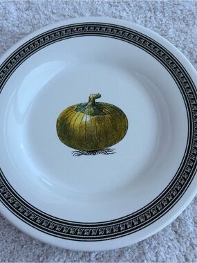 Vintage Pfaltzgraff Farmers Market Onion Salad Plate